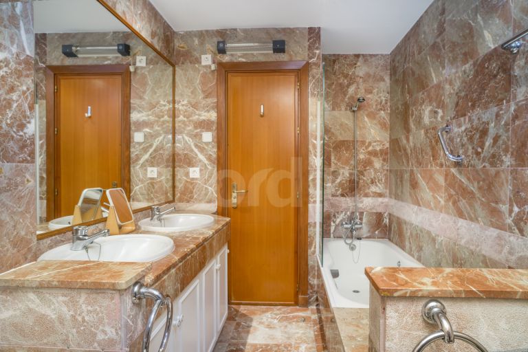 Ground Floor Duplex for sale in Alcores del Golf