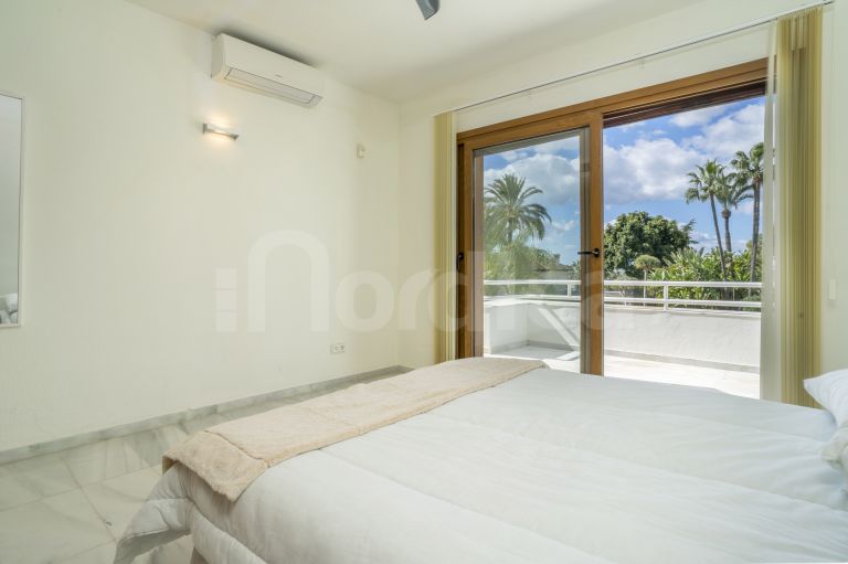 Ground Floor Duplex for sale in Alcores del Golf