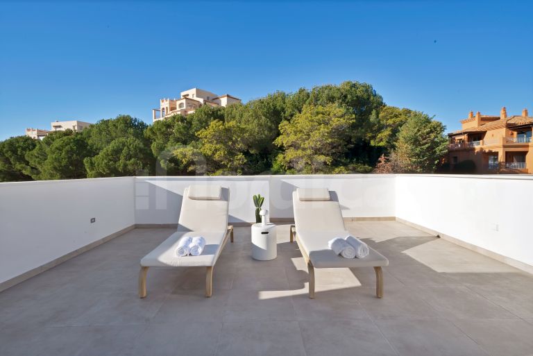 Penthouse for sale in Atalaya