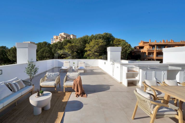 Penthouse for sale in Atalaya