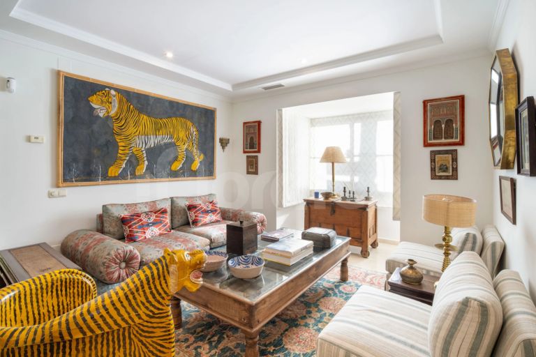 Villa for sale in El Herrojo