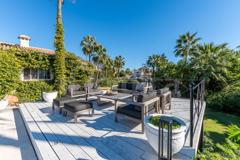 Villa for sale in Los Naranjos