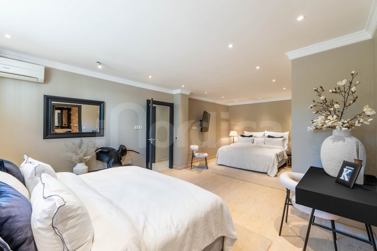 Villa for sale in Los Naranjos