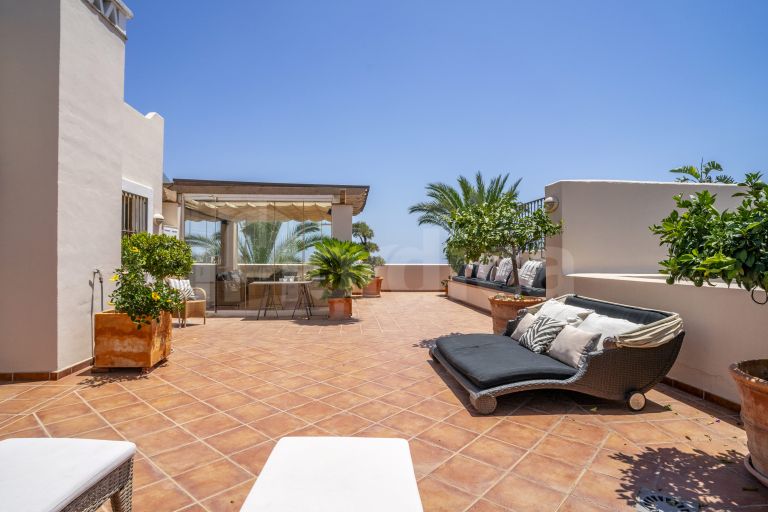 Duplex Penthouse for sale in Paraiso Hills