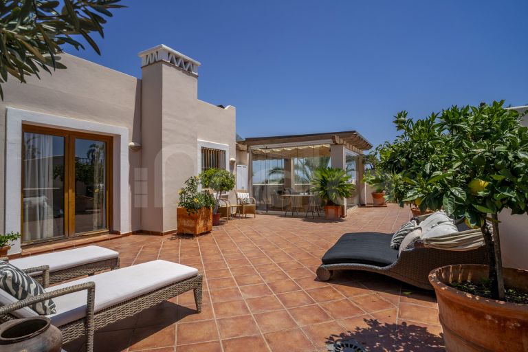 Duplex Penthouse for sale in Paraiso Hills