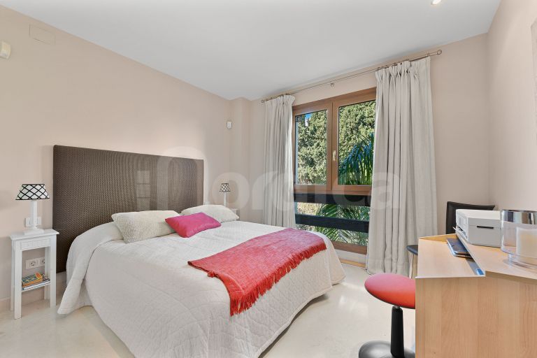 Duplex Penthouse for sale in Paraiso Hills