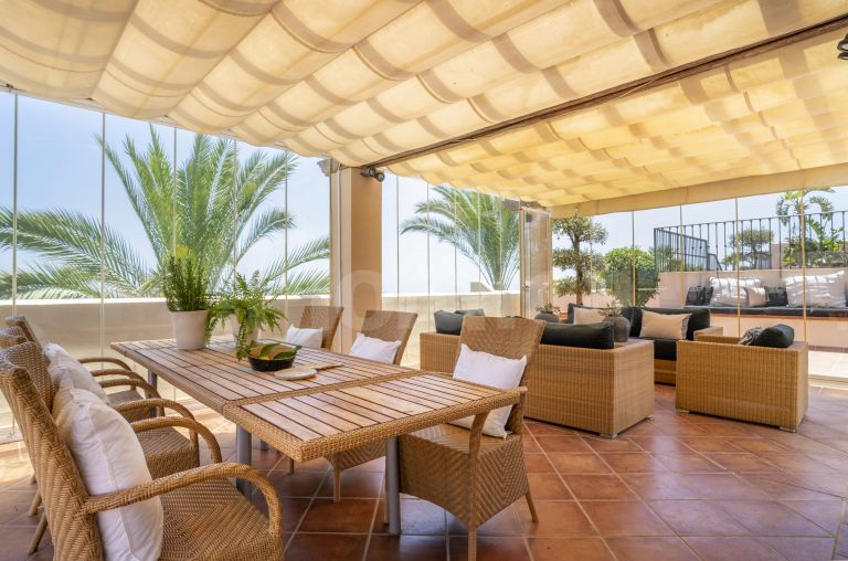 Duplex Penthouse for sale in Paraiso Hills