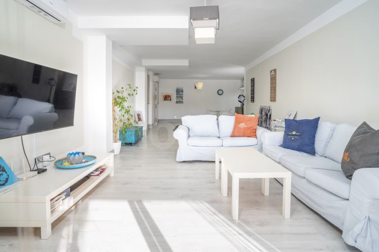 Ground Floor Apartment for sale in Jardines de Andalucia