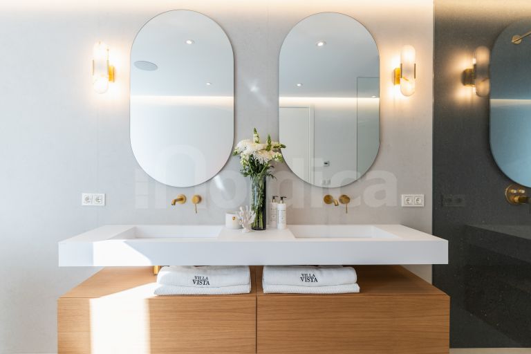 Villa zu verkaufen in Marbesa