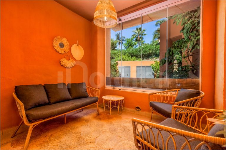 Ground Floor Apartment for sale in Alminar de Marbella