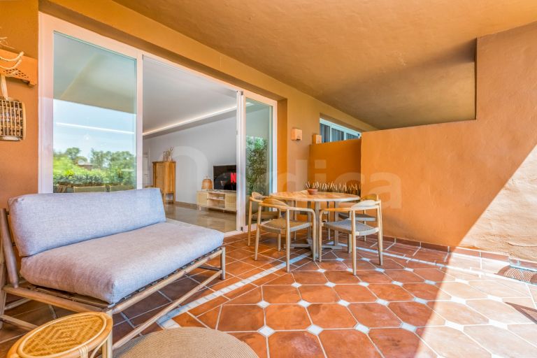 Ground Floor Apartment for sale in Alminar de Marbella