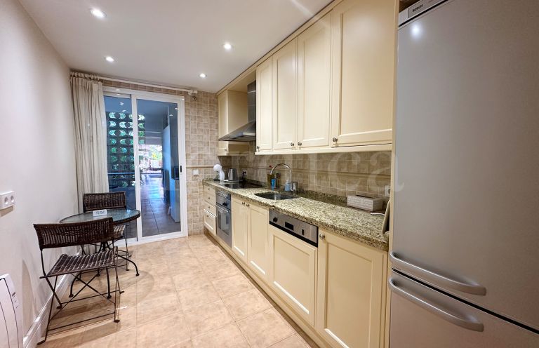 Appartement rez de chaussée a vendre à El Embrujo Playa