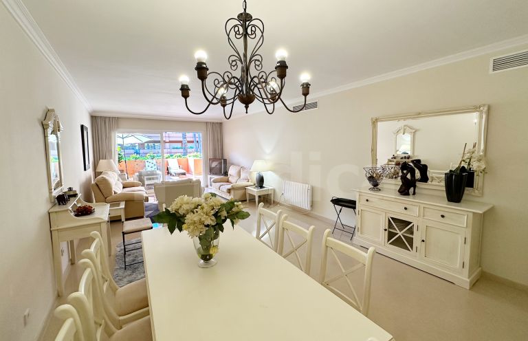 Ground Floor Apartment for sale in El Embrujo Playa