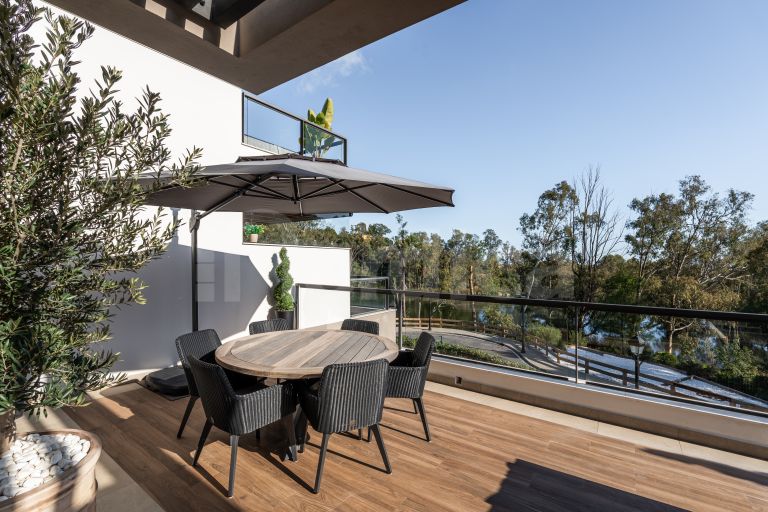 Lägenhet till salu i Marbella Lake