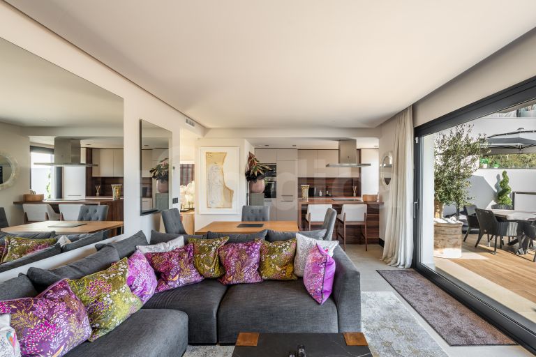 Lägenhet till salu i Marbella Lake