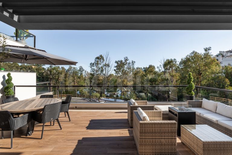 Lägenhet till salu i Marbella Lake