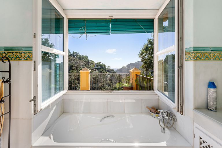 Villa till salu i El Madroñal