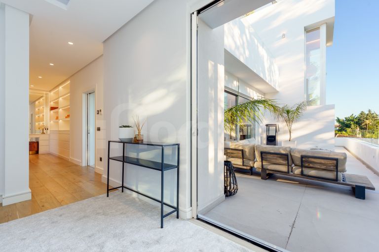 Villa till salu i Nueva Andalucia