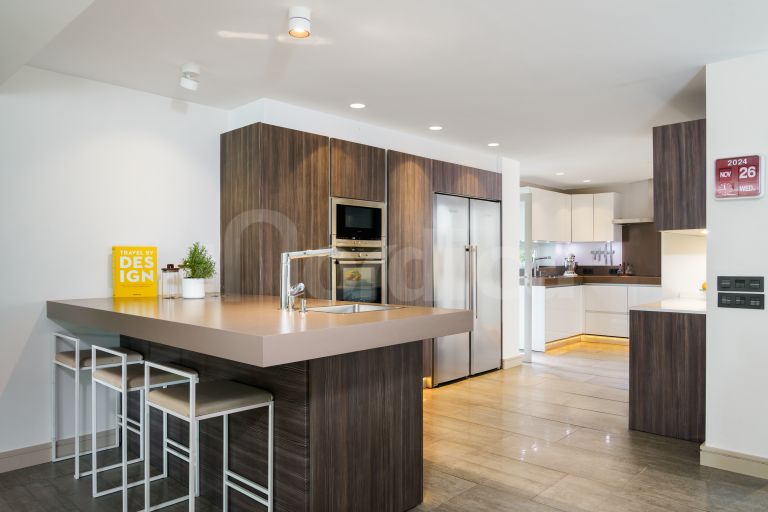 Villa till salu i Nueva Andalucia