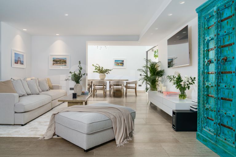 Villa till salu i Nueva Andalucia