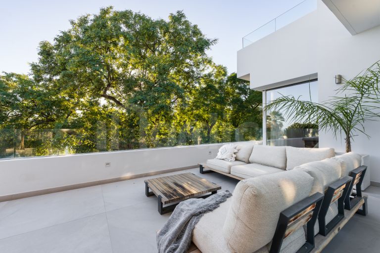 Villa till salu i Nueva Andalucia