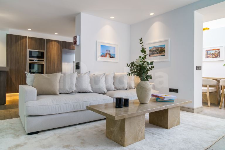 Villa till salu i Nueva Andalucia