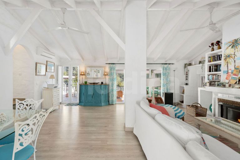 Villa zu verkaufen in Puerto del Almendro