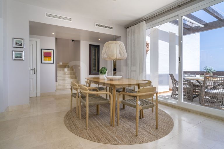 Duplex Penthouse for sale in Las Tortugas de Aloha