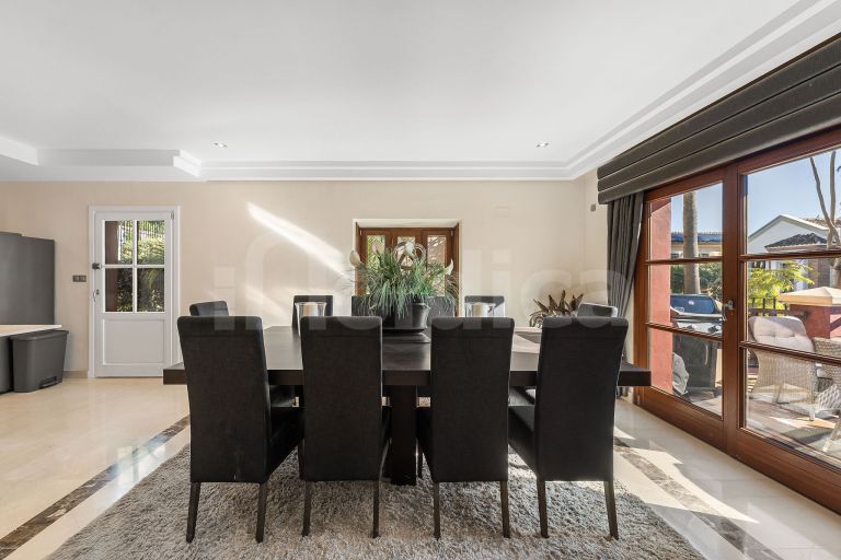 Villa for sale in La Capellania