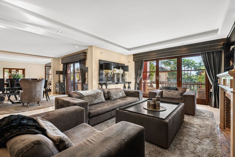 Villa for sale in La Capellania