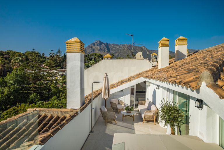 Zweistöckiges Penthouse zu verkaufen in Costa Nagüeles I