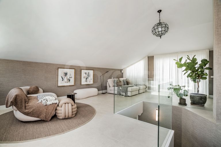 Zweistöckiges Penthouse zu verkaufen in Costa Nagüeles I