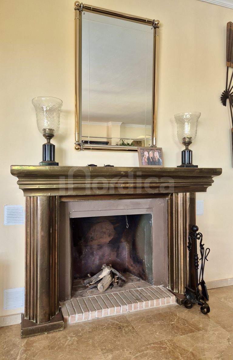 Villa till salu i La Campana