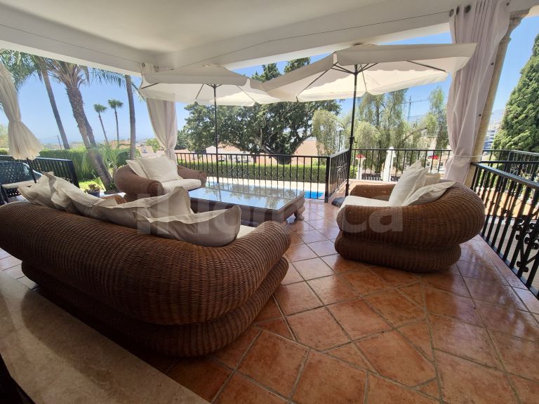 Villa till salu i La Campana