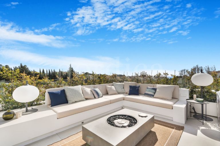 Villa till salu i Altos de Puente Romano