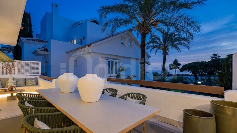 Apartment for sale in Los Monteros Palm Beach