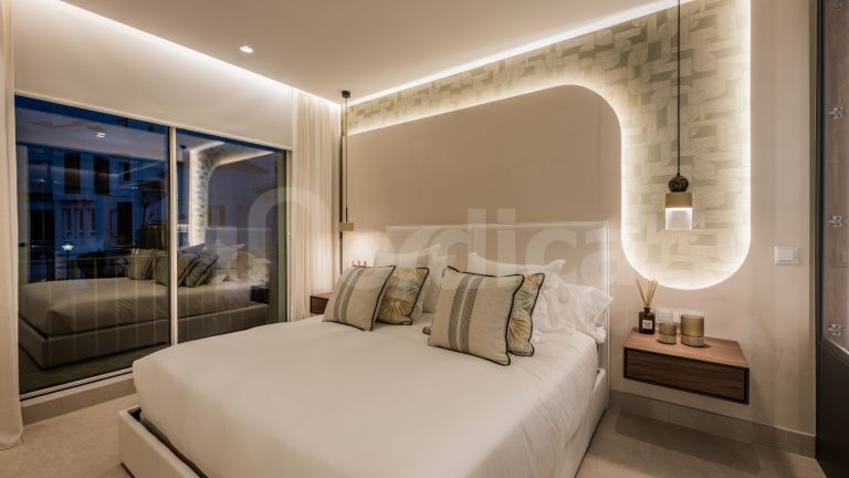 Apartment for sale in Los Monteros Palm Beach