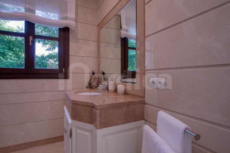 Villa zu verkaufen in Los Arqueros