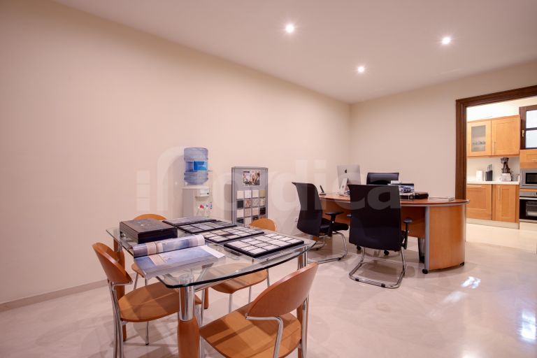 Villa zu verkaufen in Los Arqueros