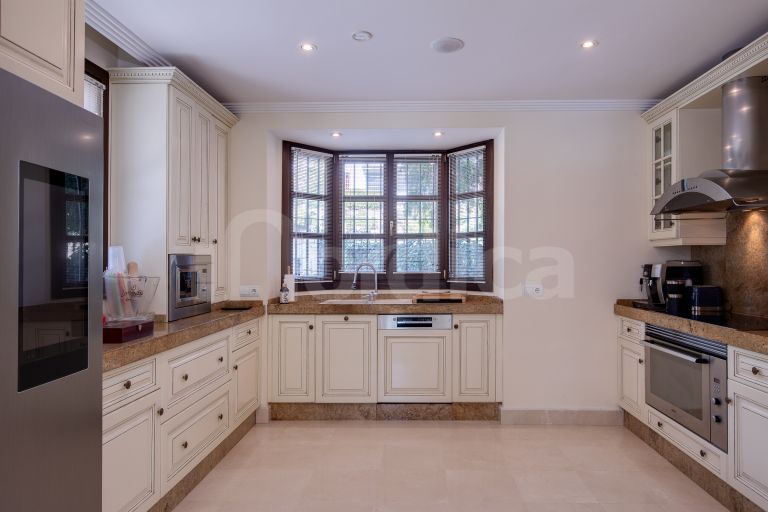 Villa zu verkaufen in Los Arqueros