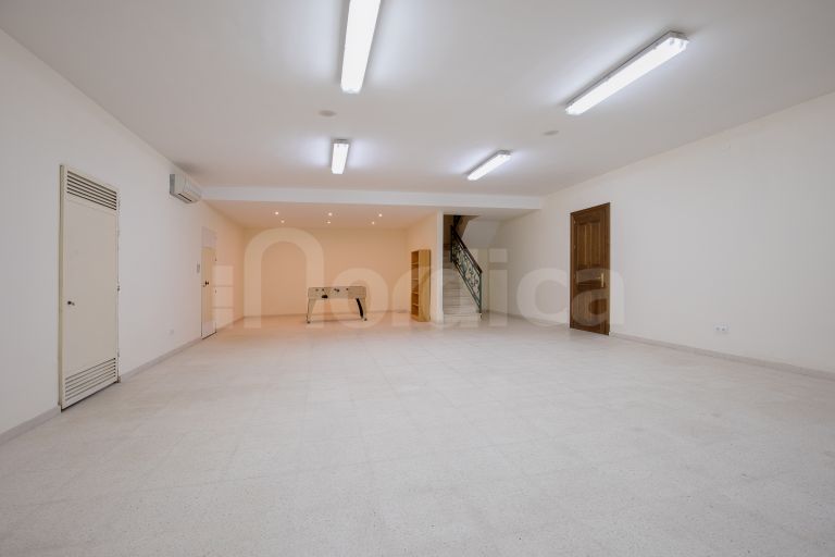 Villa zu verkaufen in Los Arqueros