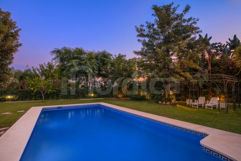 Villa zu verkaufen in Los Arqueros