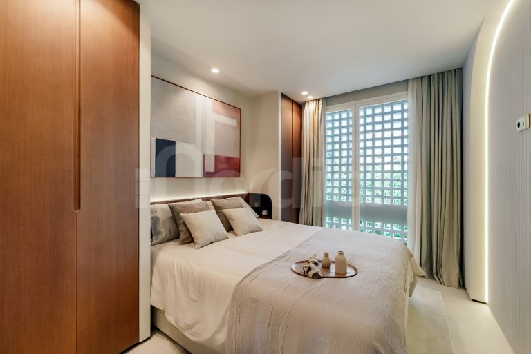 Duplex Penthouse for sale in Alcazaba Beach