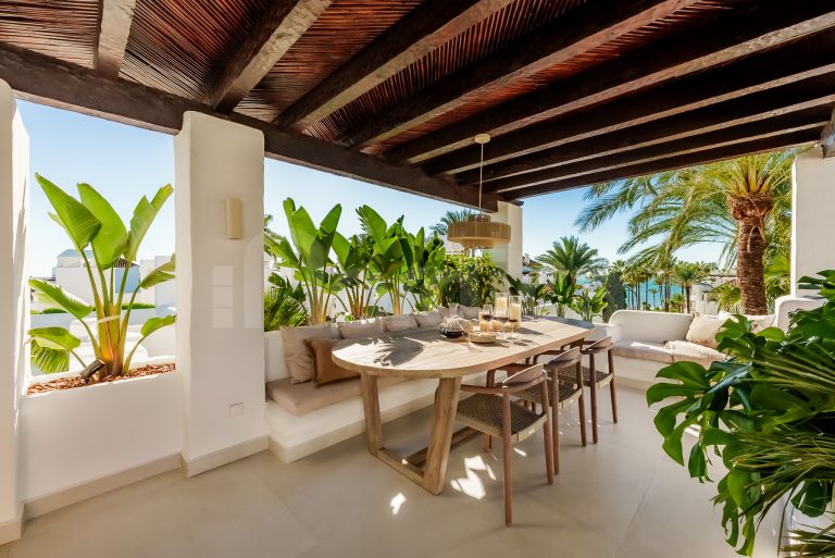 Duplex Penthouse for sale in Alcazaba Beach