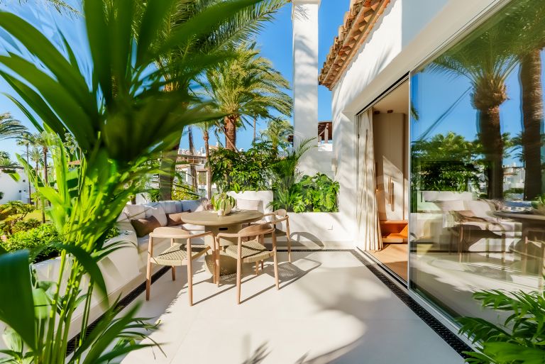 Duplex Penthouse for sale in Alcazaba Beach