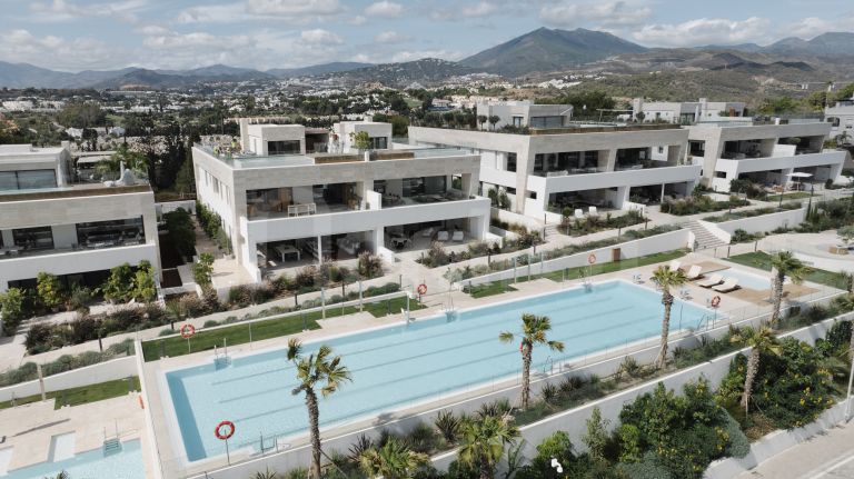 Duplex Planta Baja en venta en Epic Marbella