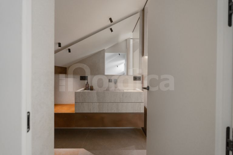 Duplex Penthouse for sale in Las Lolas