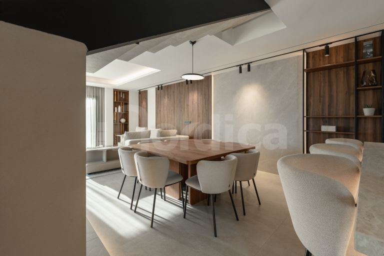 Duplex Penthouse for sale in Las Lolas