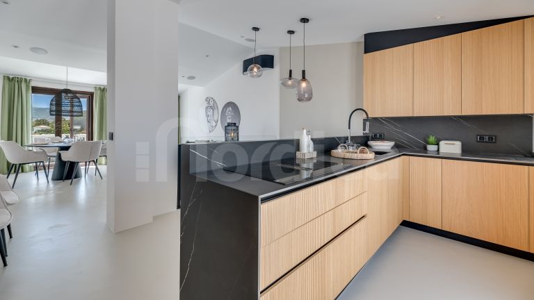 Zweistöckiges Penthouse zu verkaufen in Coto Real