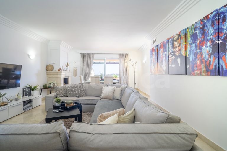 Ground Floor Apartment for sale in Albatross Hill